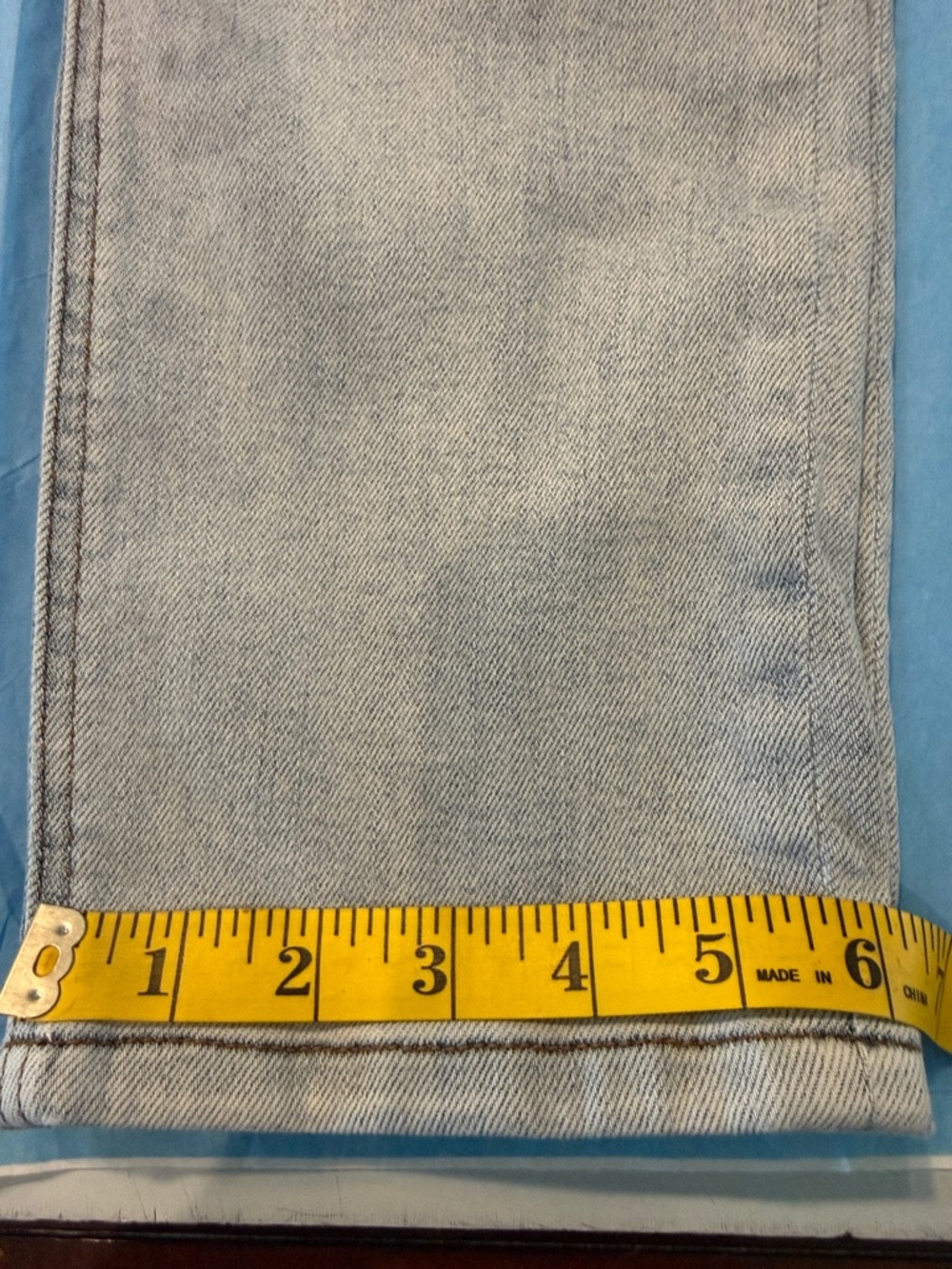 Kut from the Kloth Rachel Mom Jean Style KP1756MA1 size 2 light blue Stretch - Picture 10 of 11